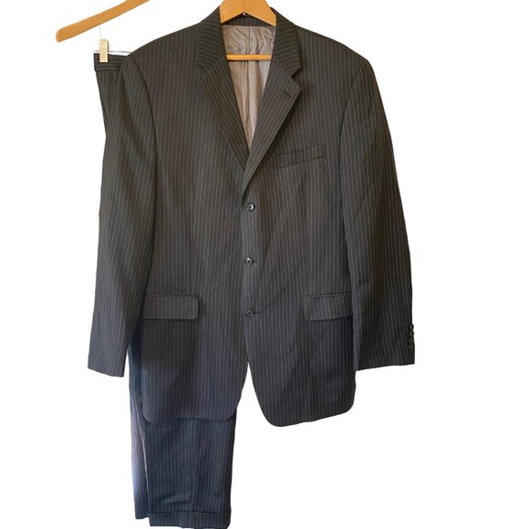 Men's Calvin Klein Grey 2 Piece Suit Set 100% Wool Coat 42/Pants 34